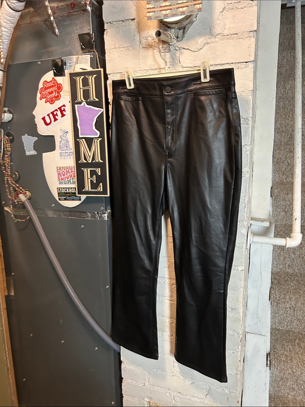 Ann Taylor Petite Faux Black Leather, Boot Leg Pants Women Size 6 Petite